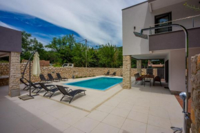 House Villa Adry